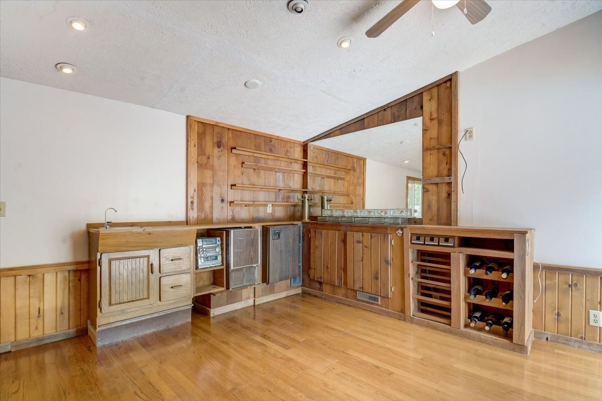 409 Iron Bridge Road Cicero, IN 46034 - Photo 10 of 33 Gallery Image 10