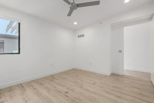 $2,149 | 531 East Willetta Street, Unit 301, Phoenix, AZ 85004