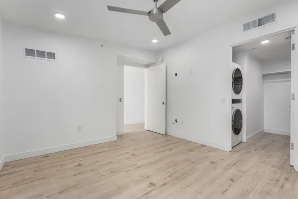 $2,149 | 531 East Willetta Street, Unit 301, Phoenix, AZ 85004