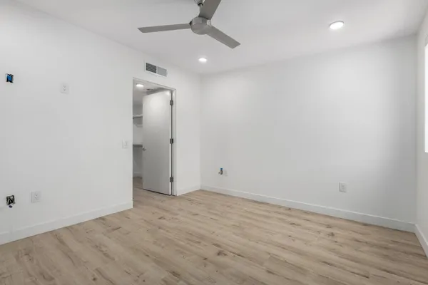 $2,149 | 531 East Willetta Street, Unit 301, Phoenix, AZ 85004