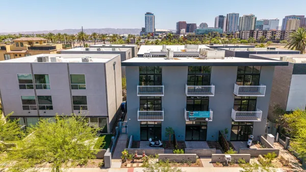 $2,149 | 531 East Willetta Street, Unit 301, Phoenix, AZ 85004