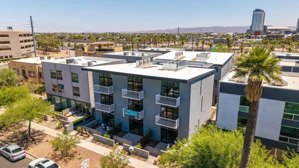 $2,149 | 531 East Willetta Street, Unit 301, Phoenix, AZ 85004