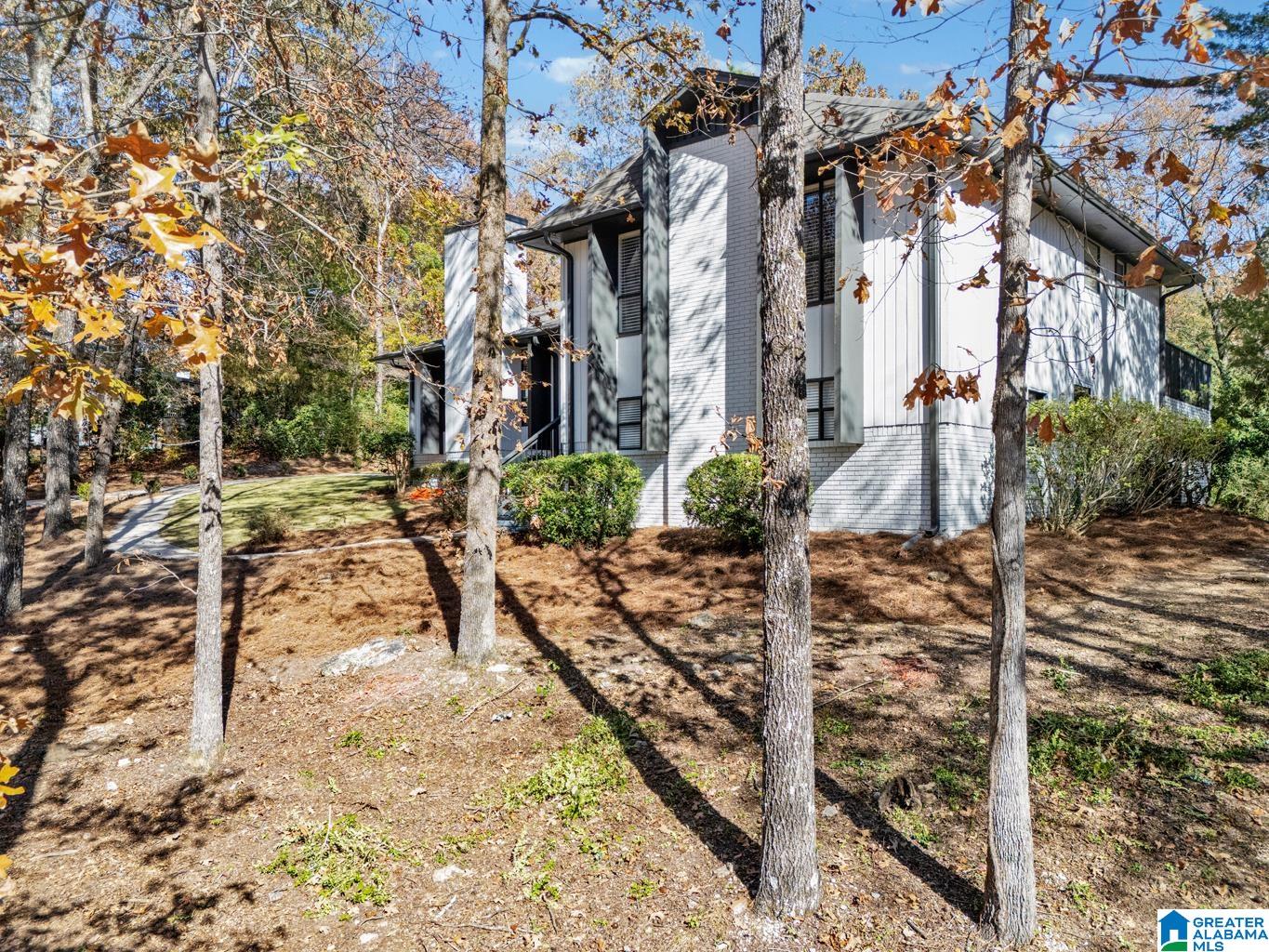 2575 Dalton Drive Pelham, AL 35124 - Photo 13 of 73