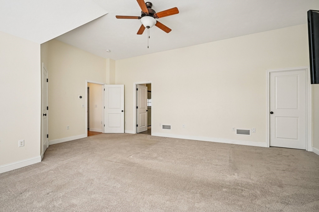 16 Rockingham Drive, Unit 131 Tewksbury, MA 01876 - Photo 21 of 41