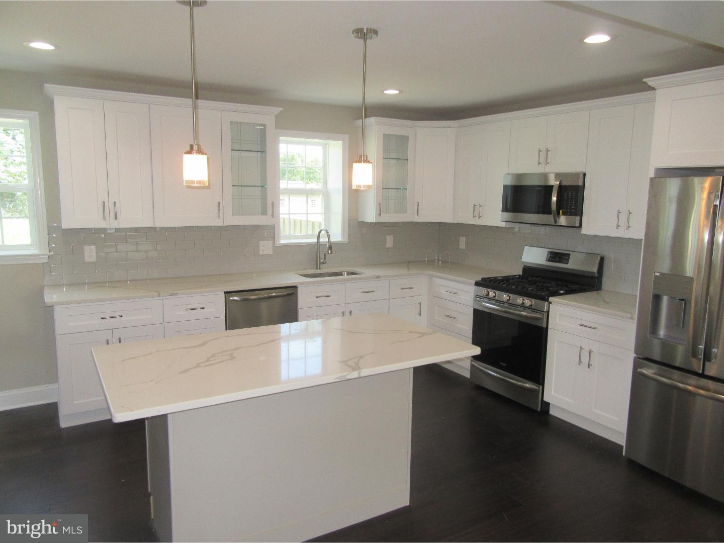 501 Crestview Road Lansdale, PA 19446 - Photo 4 of 20 Kitchen