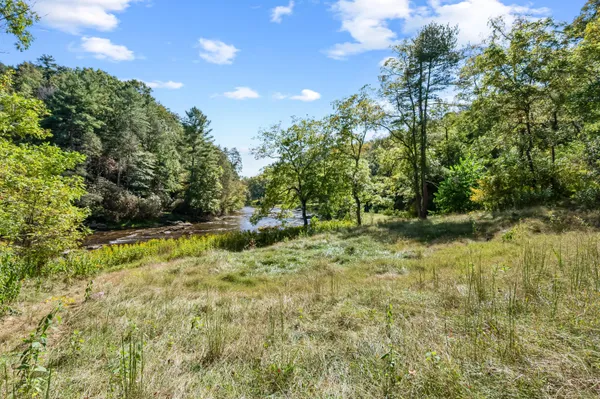 $294,000 | 6286 Chestnut Ridge Road, Riner, VA 24149