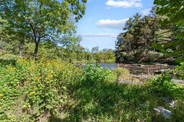 $294,000 | 6286 Chestnut Ridge Road, Riner, VA 24149