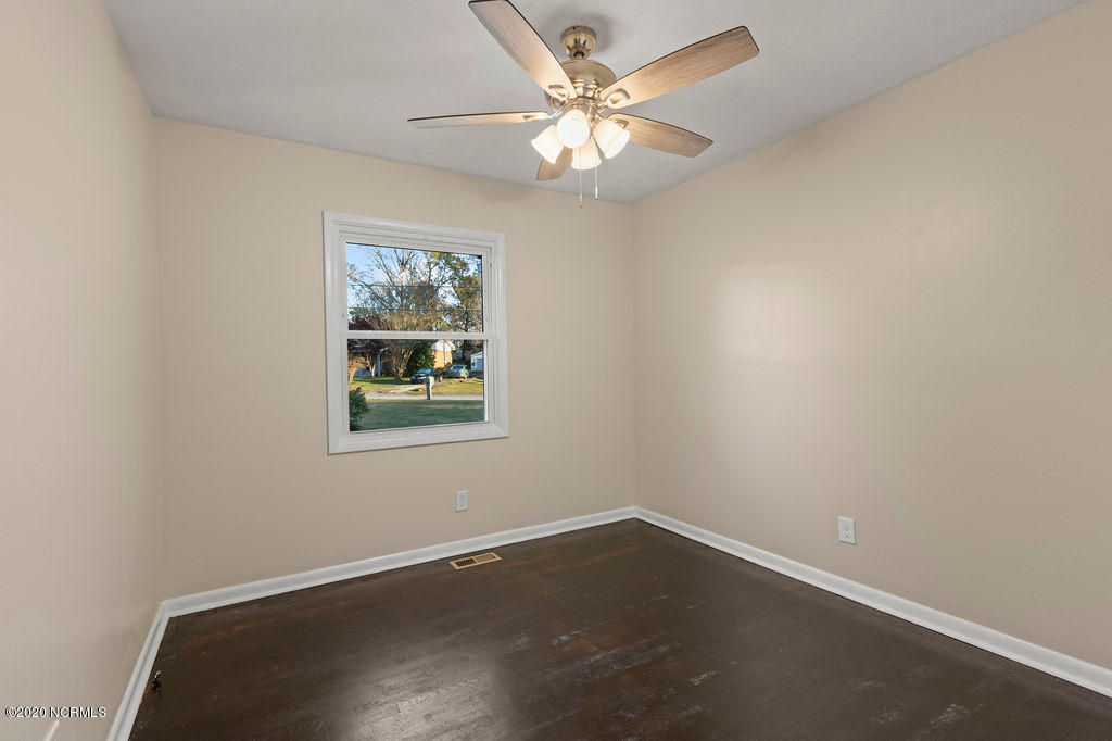 309 Sterling Road Jacksonville, NC 28546 - Photo 6 of 14 IMG_6998