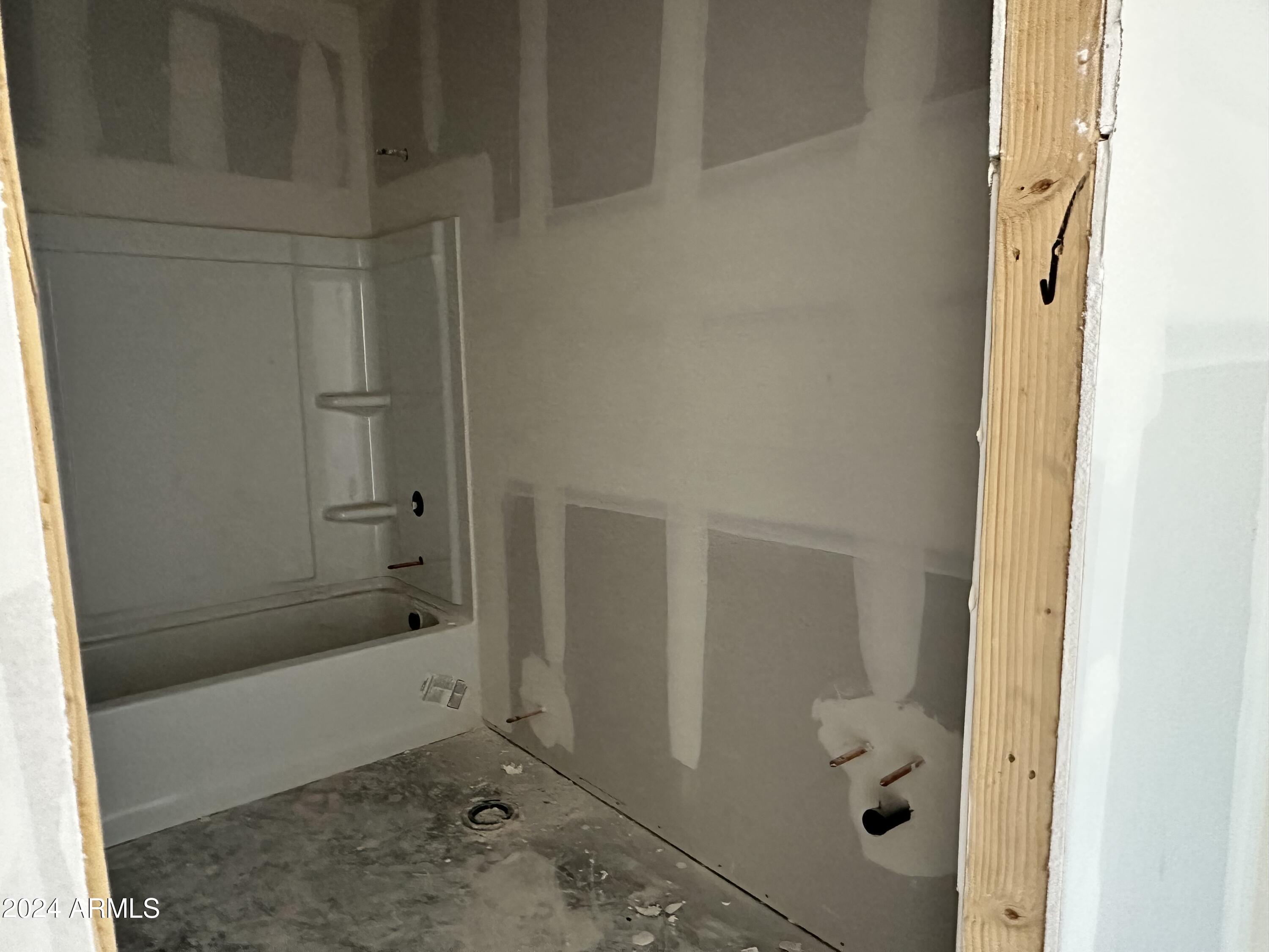 5526 West Summerside Road Laveen, AZ 85339 - Photo 5 of 30 0004_ Bath 2