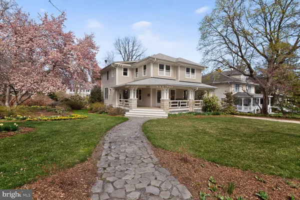 $1,395,000 | 3927 Washington Street, Kensington, MD 20895