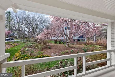 $1,395,000 | 3927 Washington Street, Kensington, MD 20895