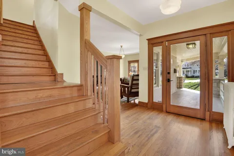 $1,395,000 | 3927 Washington Street, Kensington, MD 20895