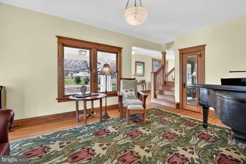 $1,395,000 | 3927 Washington Street, Kensington, MD 20895