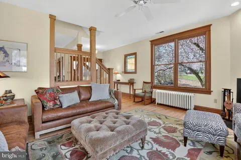 $1,395,000 | 3927 Washington Street, Kensington, MD 20895