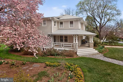 $1,395,000 | 3927 Washington Street, Kensington, MD 20895