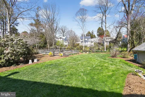 $1,395,000 | 3927 Washington Street, Kensington, MD 20895