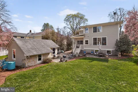 $1,395,000 | 3927 Washington Street, Kensington, MD 20895