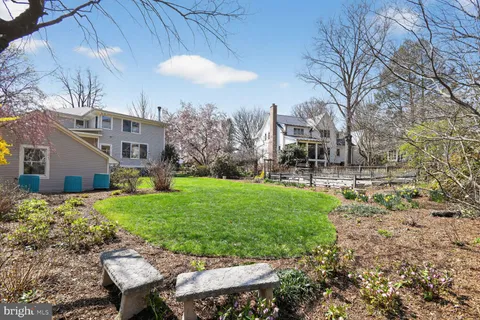 $1,395,000 | 3927 Washington Street, Kensington, MD 20895
