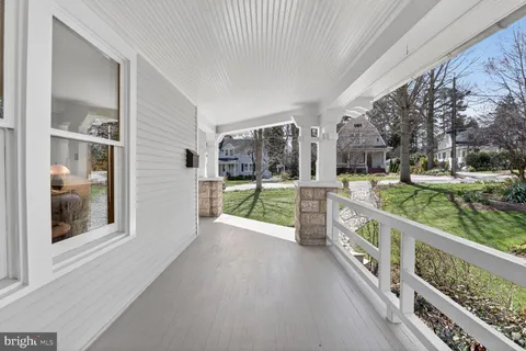 $1,395,000 | 3927 Washington Street, Kensington, MD 20895