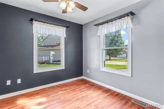 $419,900 | 829 Cimarron Circle, Farmington, MO 63640