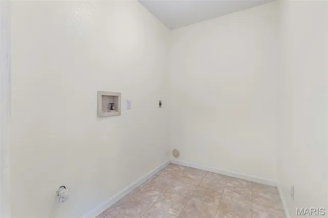 $419,900 | 829 Cimarron Circle, Farmington, MO 63640