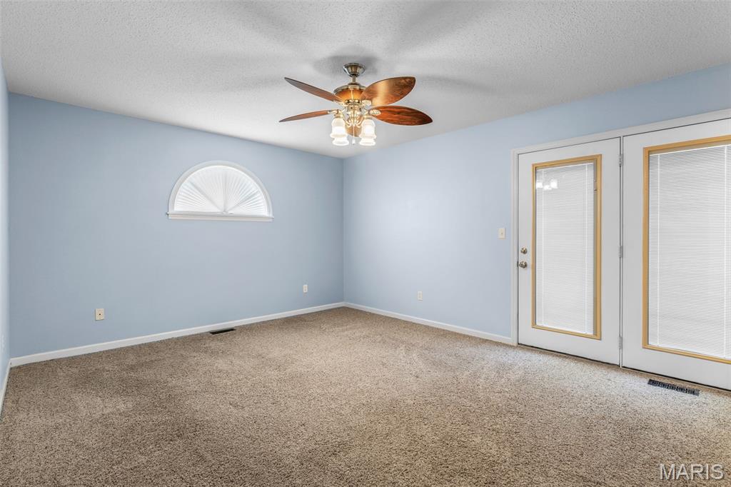 829 Cimarron Circle Farmington, MO 63640 - Photo 24 of 42