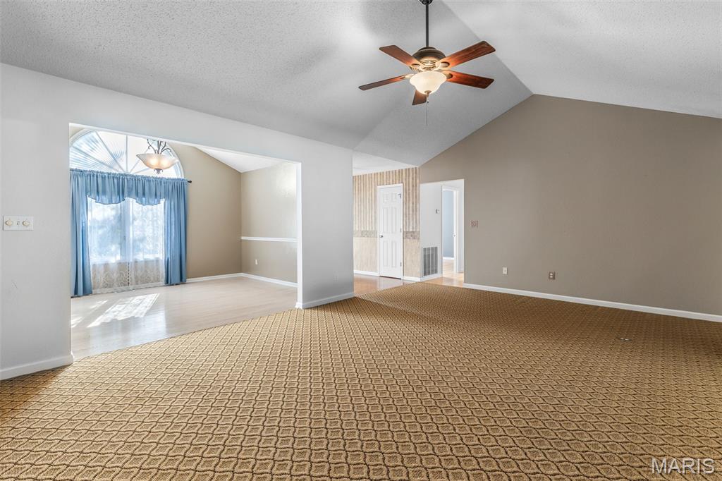 829 Cimarron Circle Farmington, MO 63640 - Photo 9 of 42