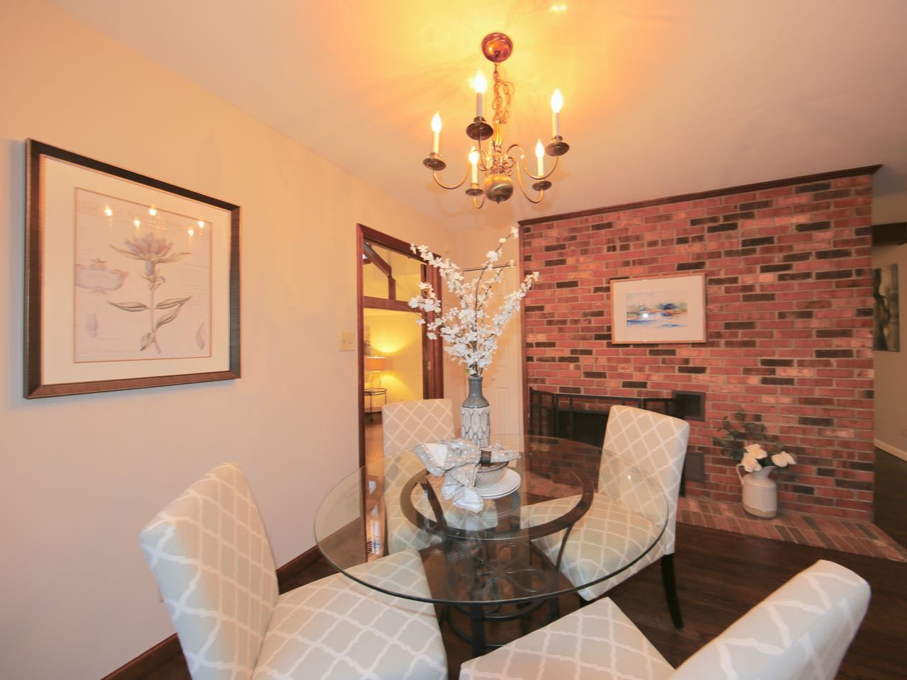 Nice breakfast room