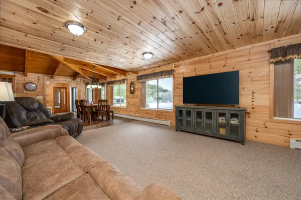 $1,449,900 | 72303 Pufal Road, High Bridge, WI 54846