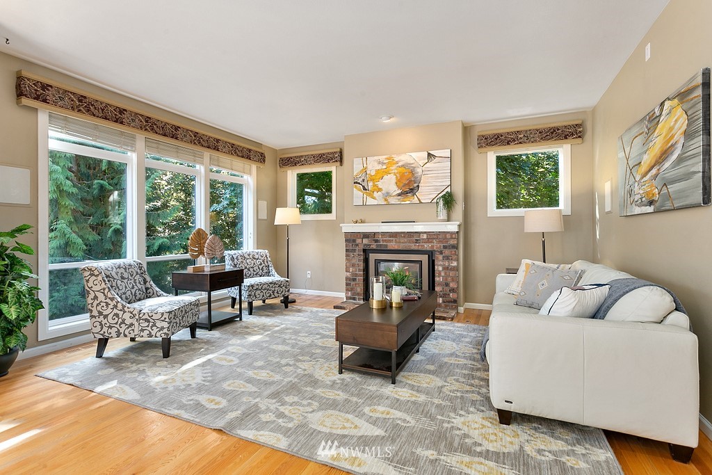 12516 160th Avenue Southeast Renton, WA 98059 - Photo 13 of 35 Gallery Image 13