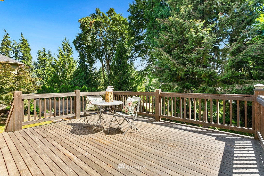 12516 160th Avenue Southeast Renton, WA 98059 - Photo 30 of 35 Gallery Image 30