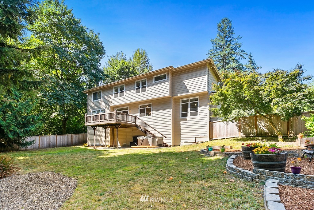 12516 160th Avenue Southeast Renton, WA 98059 - Photo 32 of 35 Gallery Image 32