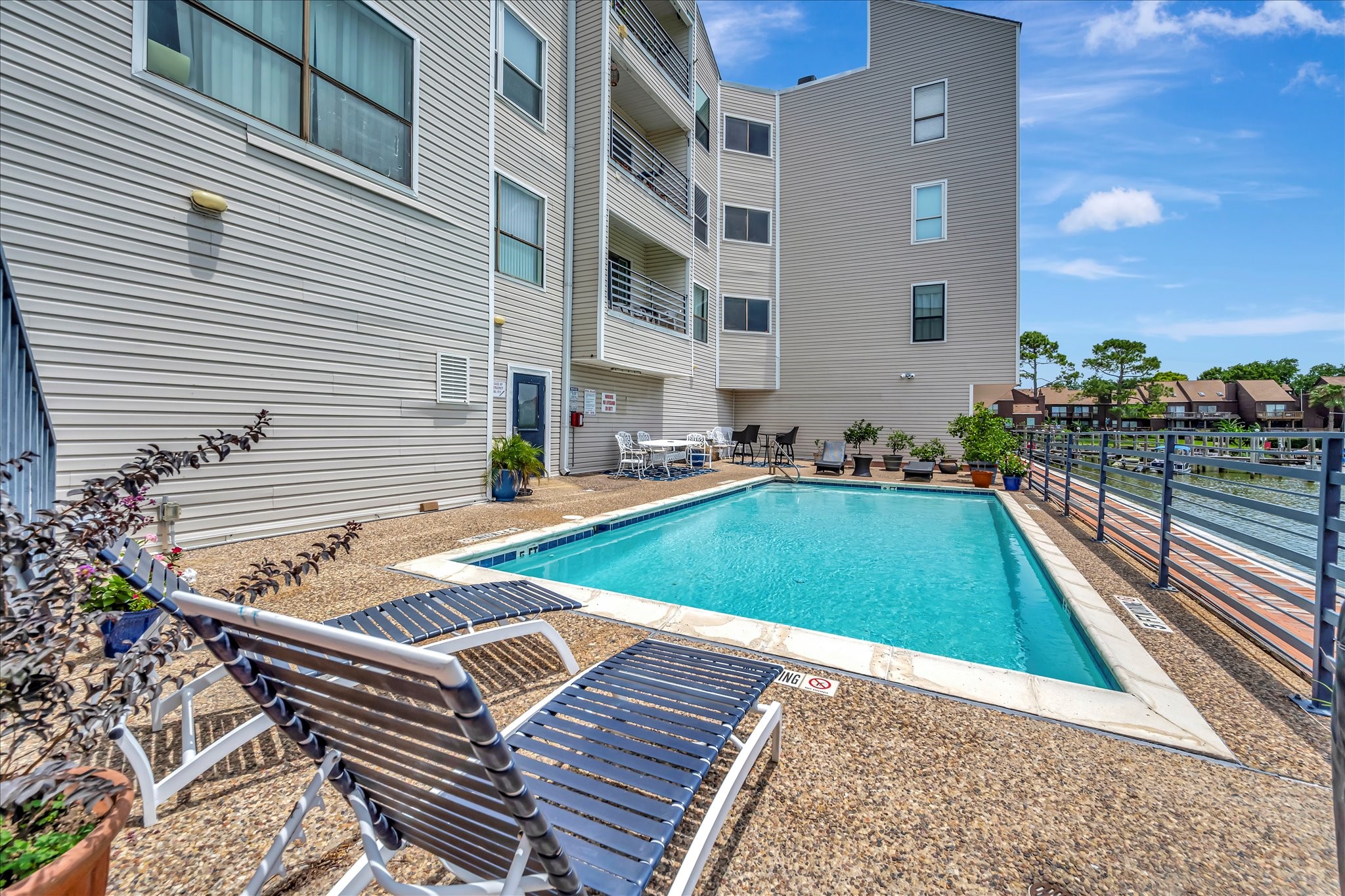 793 Davis Road, Unit 112 League City, TX 77573 - Photo 3 of 36 Gallery Image 3
