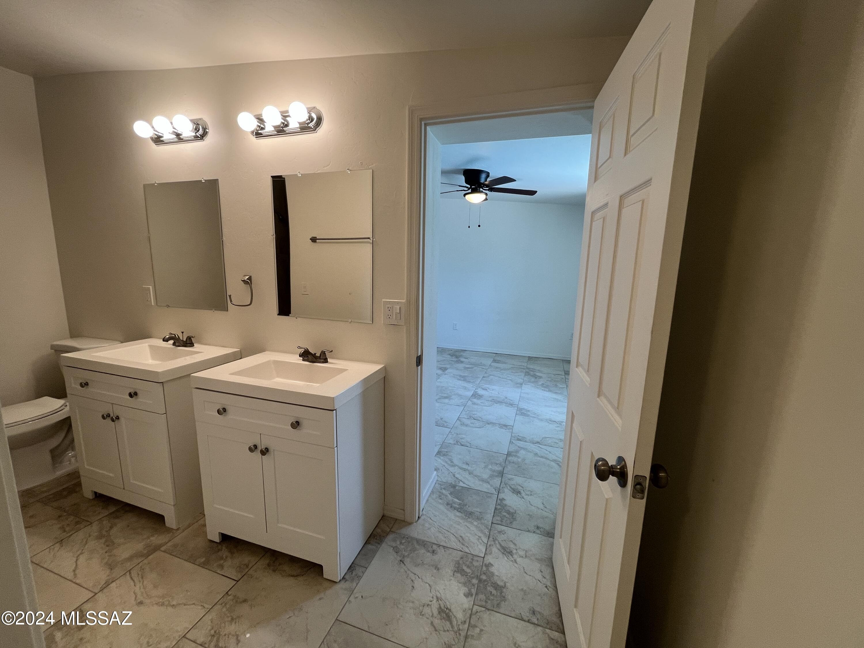 215 West Navajo Road, Unit A Tucson, AZ 85705 - Photo 23 of 34