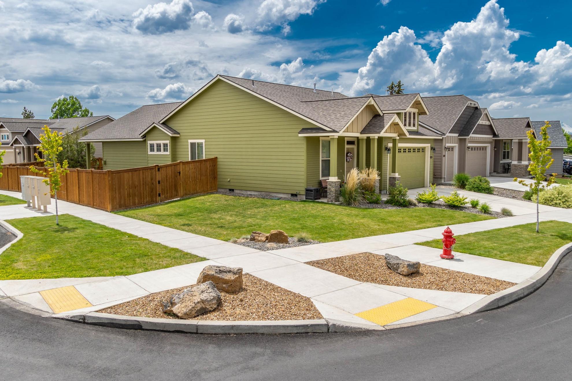 20821 Alpine Ridge Place Bend, OR 97701 - Photo 2 of 27 batch_04