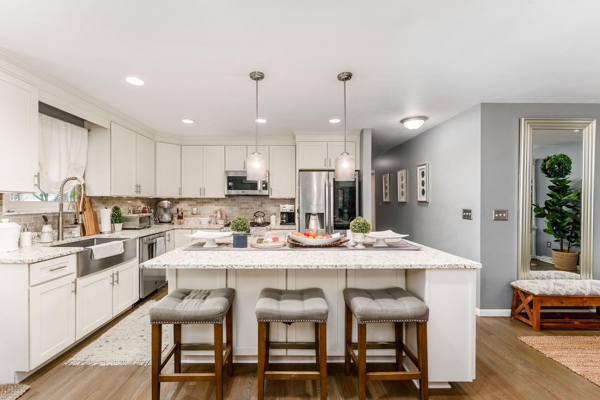7080 Rieber Street Columbus, OH 43085 - Photo 11 of 55 Beautiful remodeled kitchen!