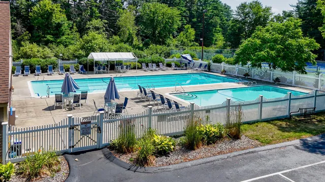 $375,000 | 65 Bartemus Trail, Unit 462, Nashua, NH 03063