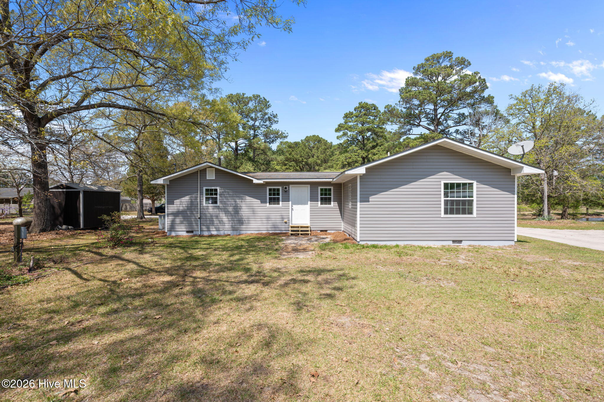 393 Old Vanceboro Road New Bern, NC 28560 - Photo 30 of 42 39-web-or-mls-DSC_8004
