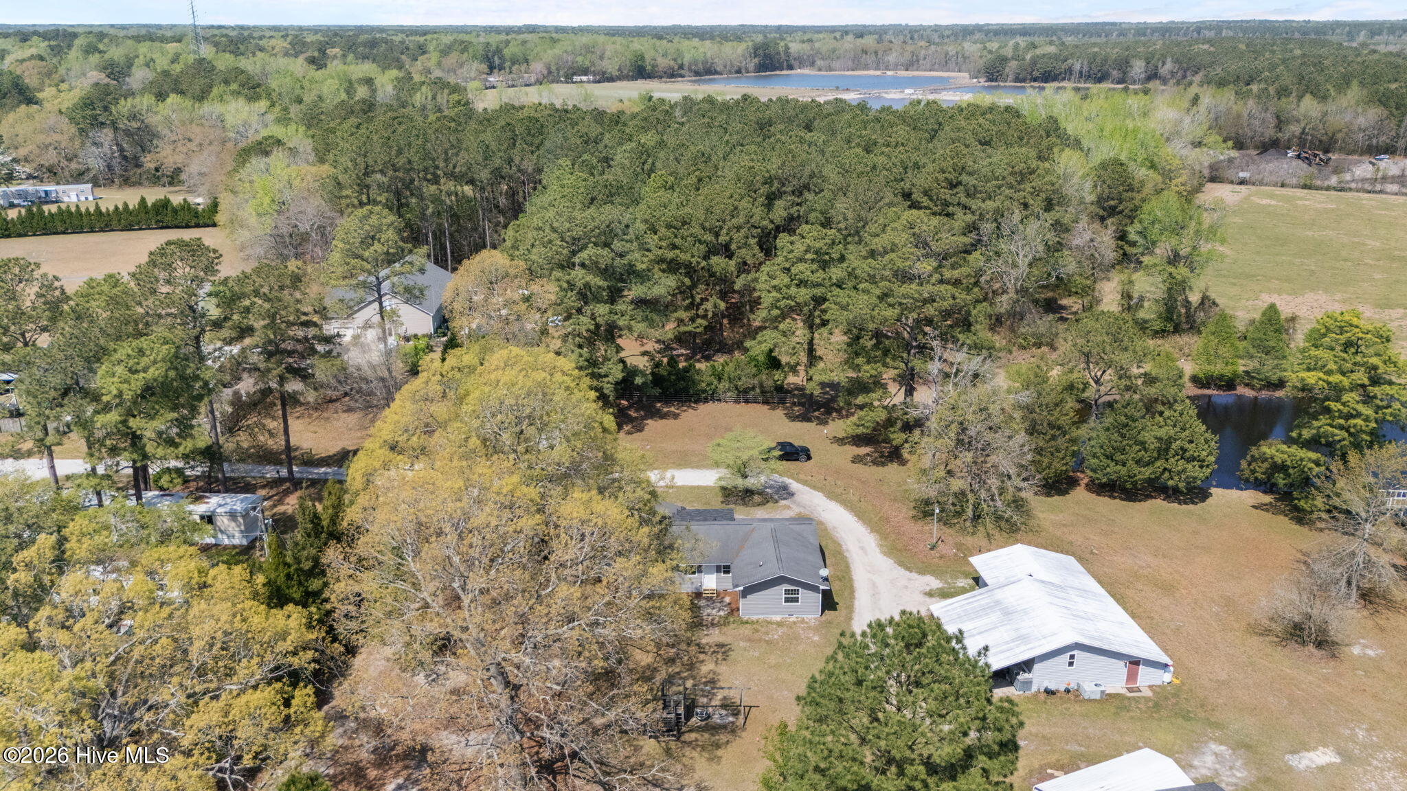393 Old Vanceboro Road New Bern, NC 28560 - Photo 39 of 42 12-web-or-mls-DJI_20260401135002_0225_D