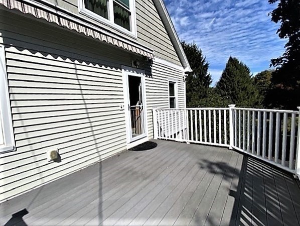19 Rowley Hill Road Sterling, MA 01564 - Photo 8 of 24
