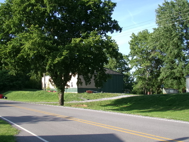 46 Bassett Road Elizabethtown, IL 62931 - Photo 3 of 25