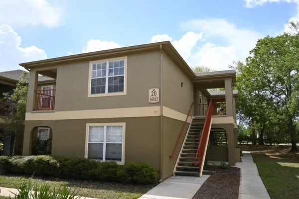 $1,475 | 36015 Deer Creek Drive, Unit 202, Zephyrhills, FL 33541