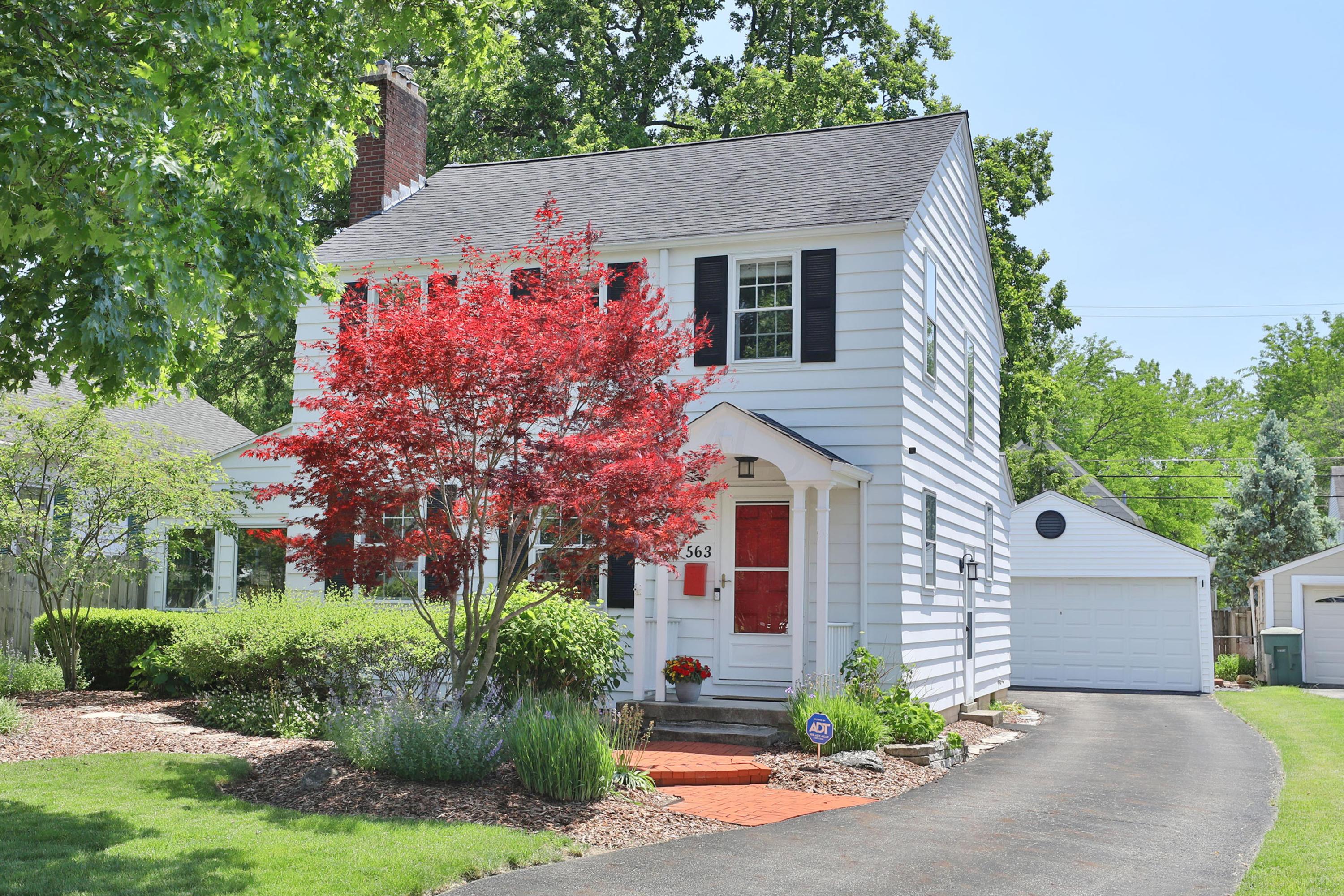 563 Fallis Road Columbus, OH 43214 - Photo 1 of 27 Gallery Image 1