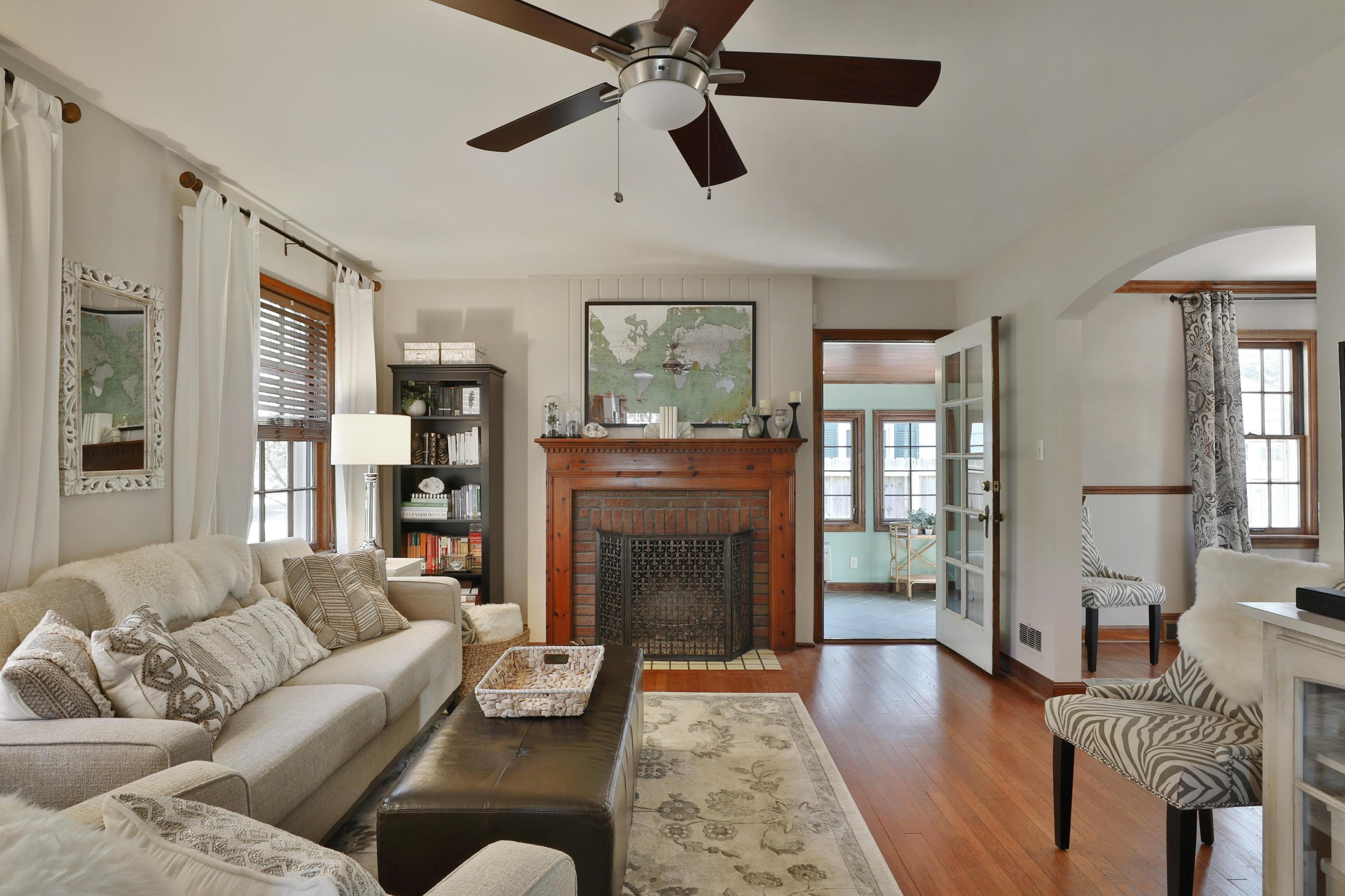 563 Fallis Road Columbus, OH 43214 - Photo 5 of 27 Gallery Image 5