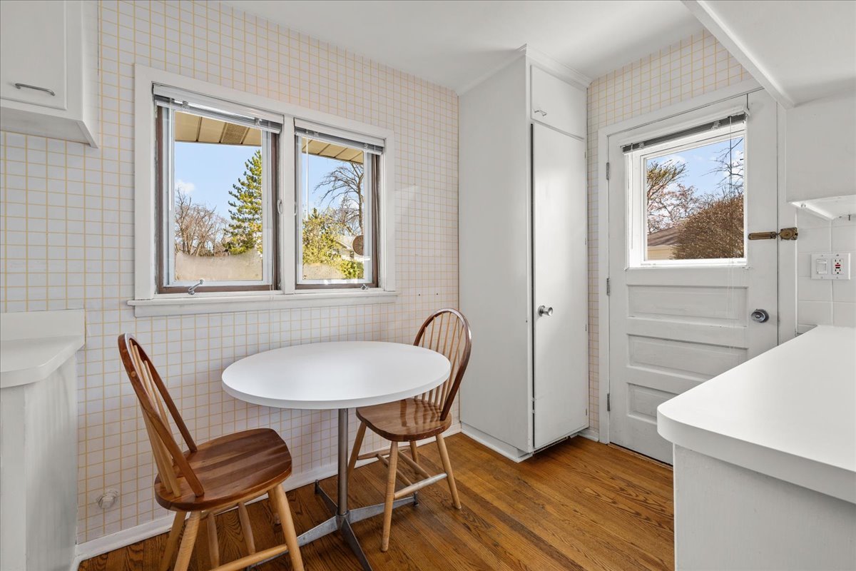 811 Redbud Lane Wilmette, IL 60091 - Photo 13 of 29