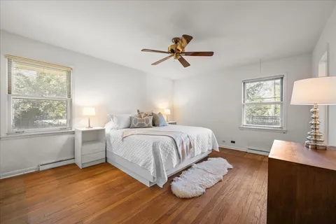 $849,000 | 811 Redbud Lane, Wilmette, IL 60091