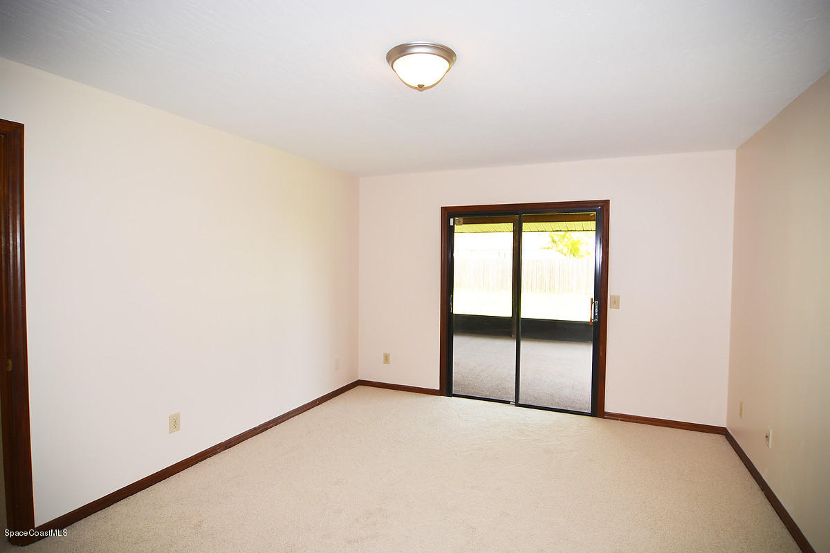 321 Huntsville Street Northeast Palm Bay, FL 32907 - Photo 17 of 26 17mstr2