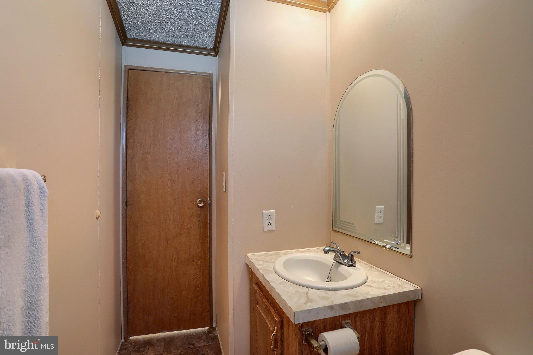 2536 Ritner Highway Carlisle, PA 17015 - Photo 20 of 27 Gallery Image 20