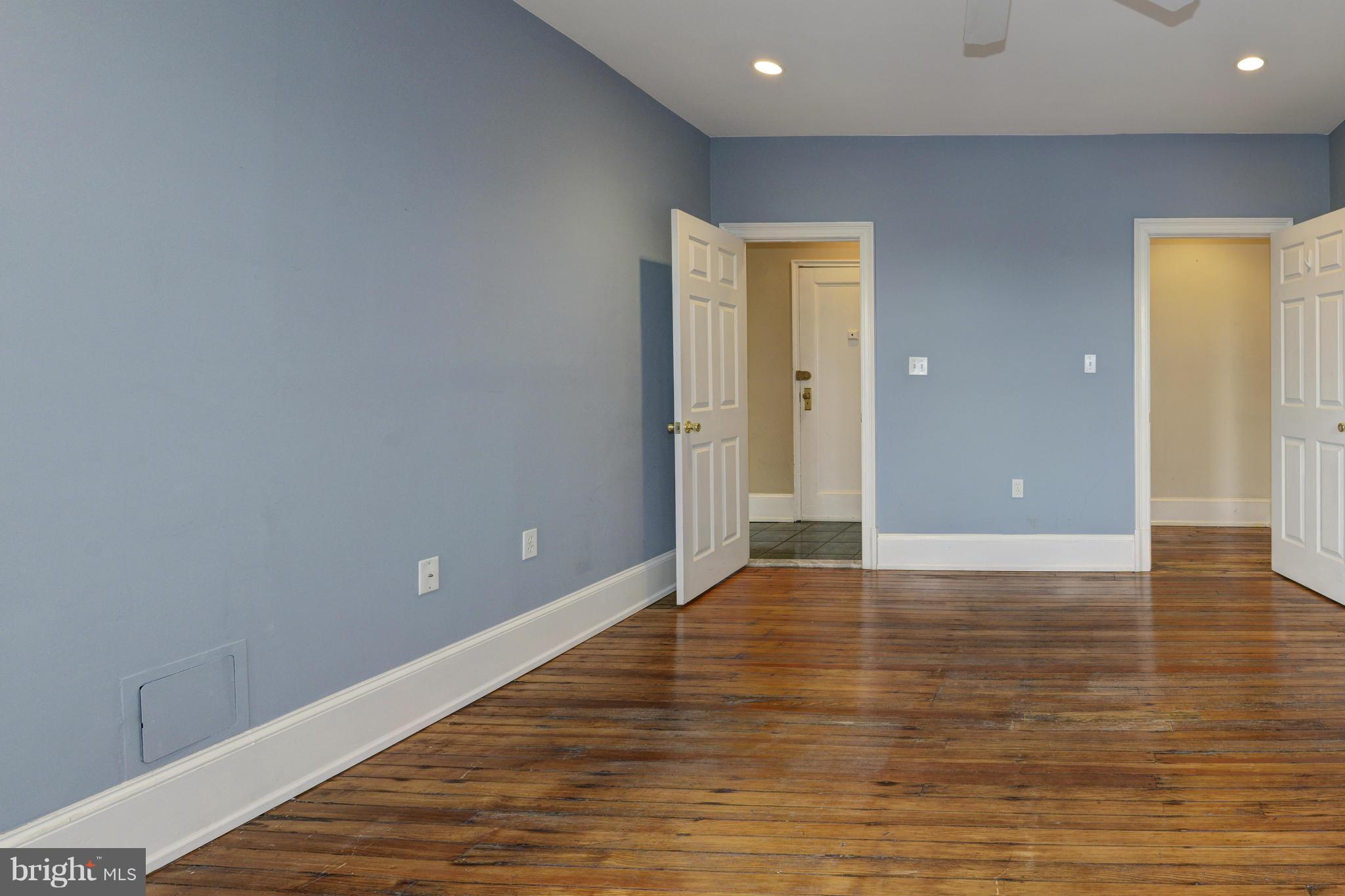 1423 R Street Northwest, Unit 502 Washington, DC 20009 - Photo 7 of 13 Bedroom