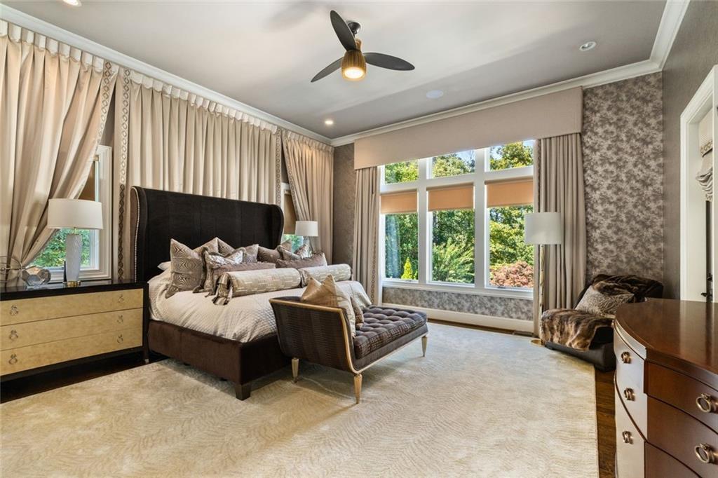 475 Heards Ferry Rd Atlanta, GA 30328 - Photo 11 of 39
